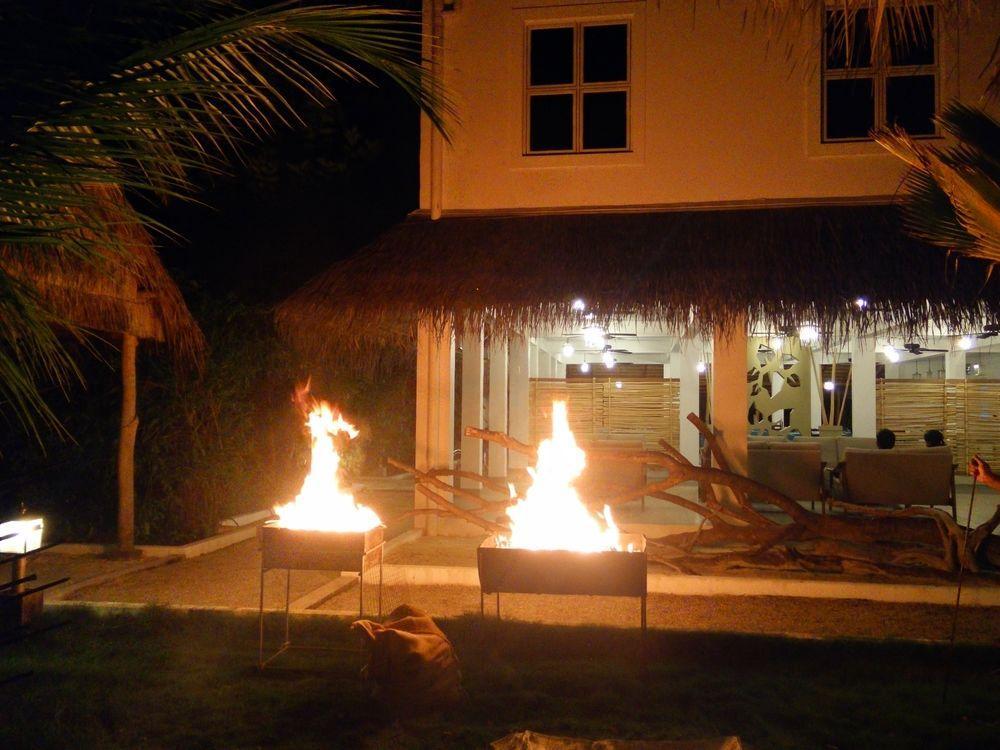 Amra Palace Đảo Gan Ngoại thất bức ảnh